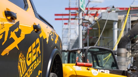 Die Spezialisten der GER Gerüstbau arbeiteten für ein bestmögliches Gerüstkonzept eng mit den PERI Ingenieuren zusammen.