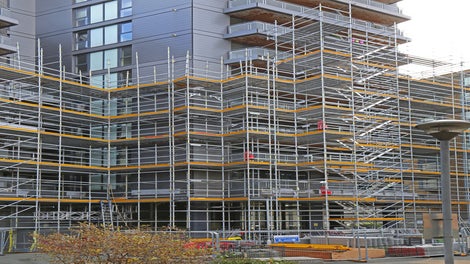 UDG-teollisuustasot on suunniteltu suurille kuormituksille: 200 cm:n pituisena sallittu kuormitus on 10,0 kN/m². Suuremmilla pituuksilla kantavuus on 7,5 kN/m² tai 5,0 kN/m².<br/>