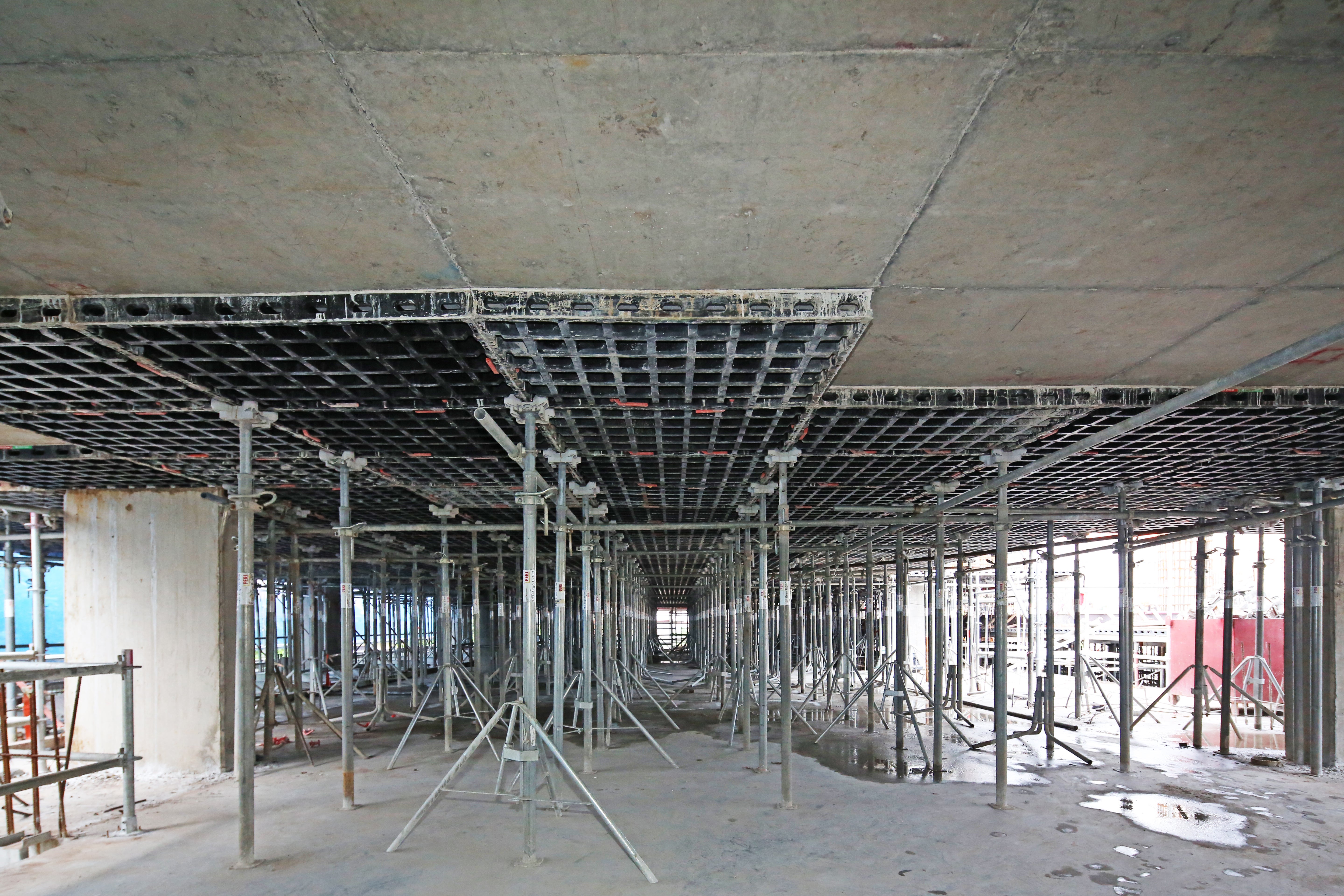 High-rise Hotels &amp; Residences at Pathumwan, Bangkok