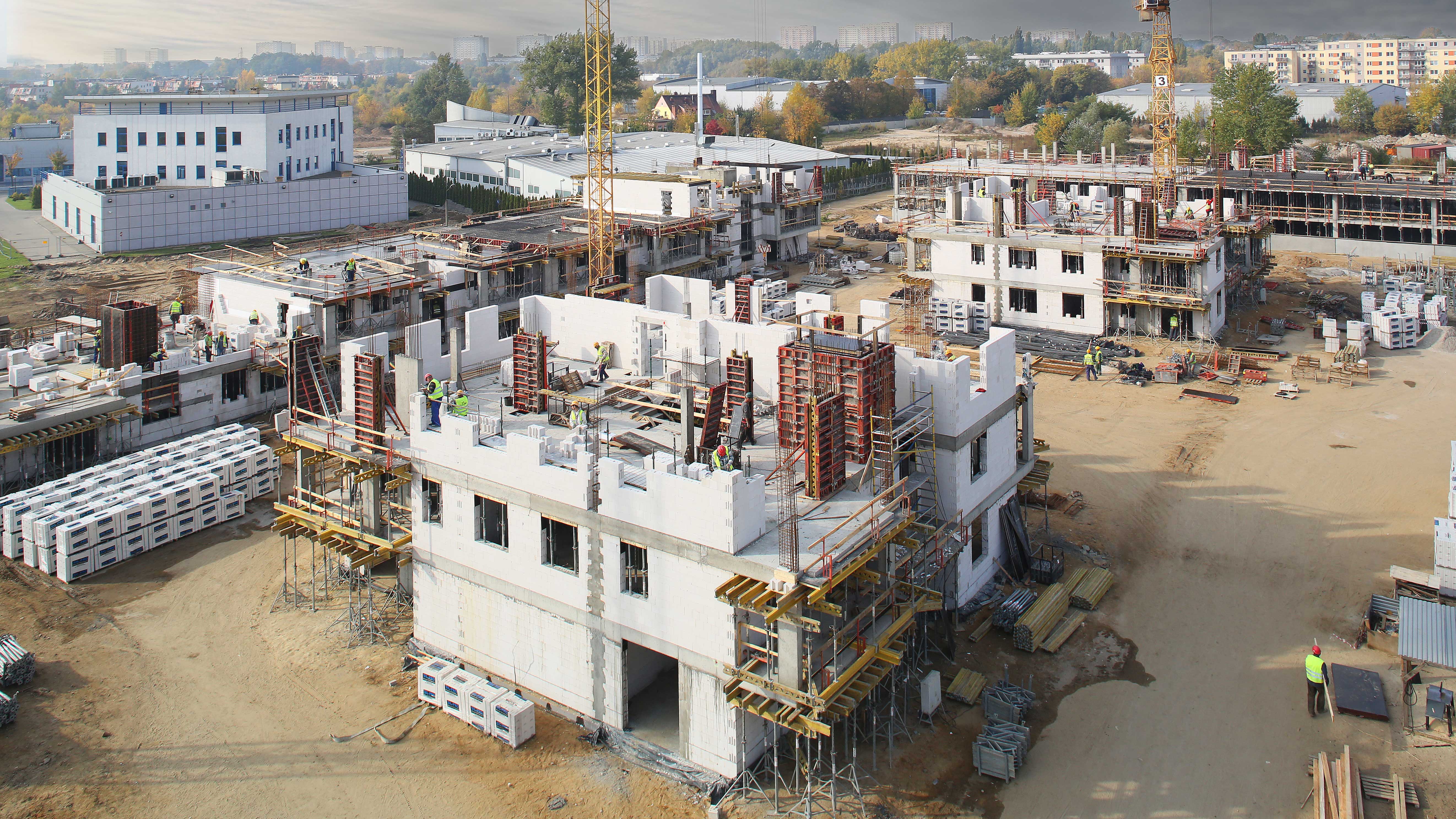 Budowa z systemami szalunkowymi PERI