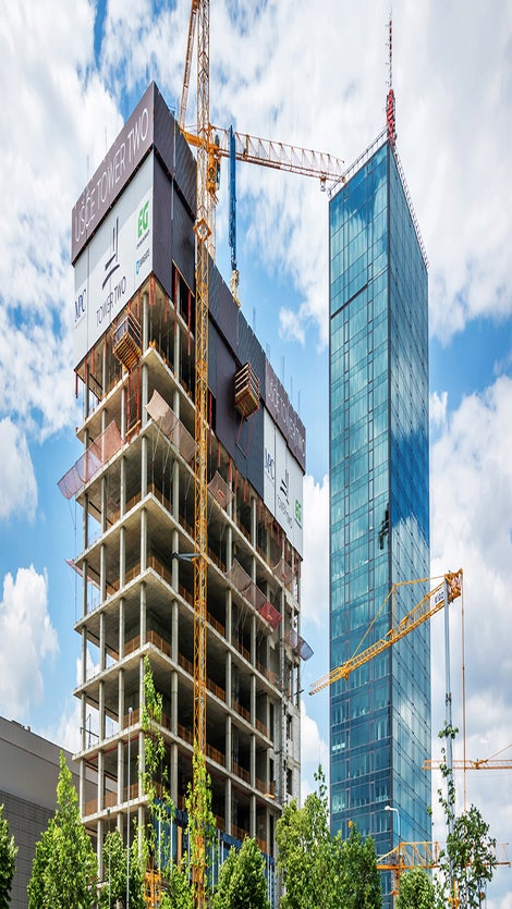 Ušće Tower Two predstavlja zgradu “bliznakinju” poslovnog centra Ušće sa jednakom visinom od 104 m.