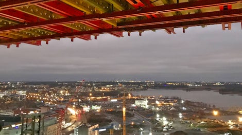 Näkymät Loiston 23. kerroksen kohdilta.