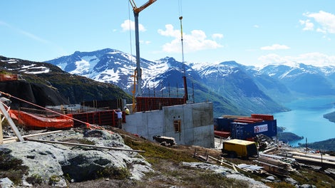 En ny opplevelsesarena innerst i Nordfjord, i hjerte av Fjord-Norge