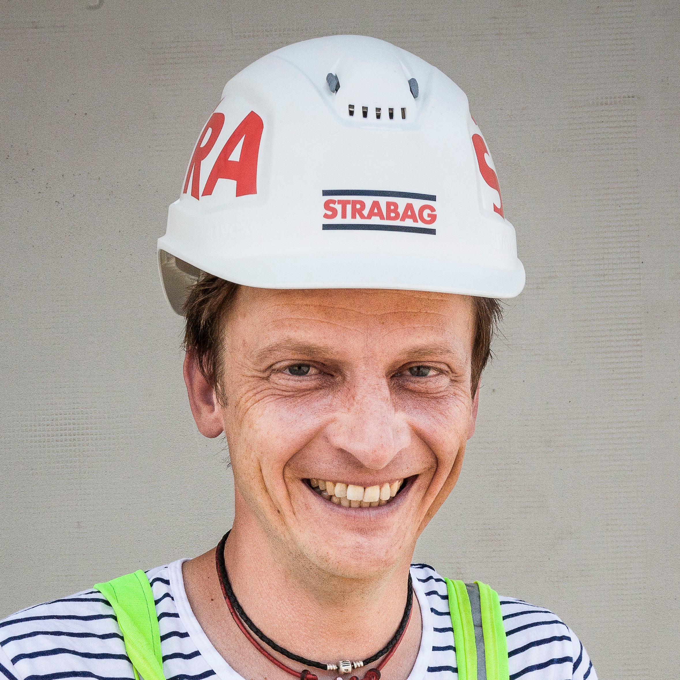 "Kooperatívny prístup zamestnancov a flexibilita systémov PERI výrazne napomohli dodržaniu časového harmonogramu stavby."