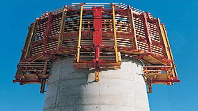 Il sistema di casseforme a ripresa autosollevante PERI ACS ha rivelato tutti i suoi vantaggi: in questo impiego oltre l'80% dell'attrezzatura utilizzata era standard