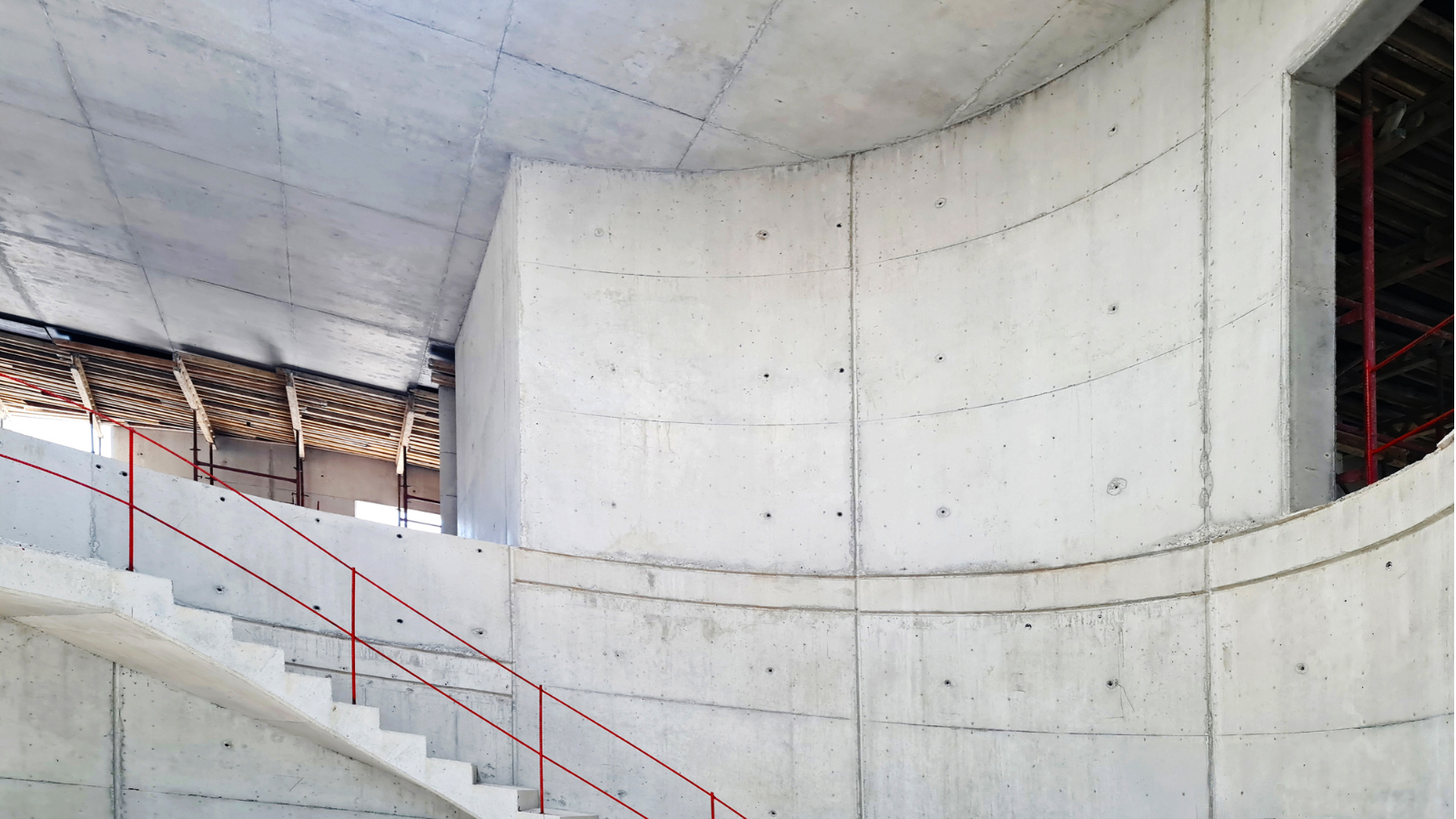 Forskaling for komplekse geometrier – slik planlegger du krevende betongkonstruksjoner