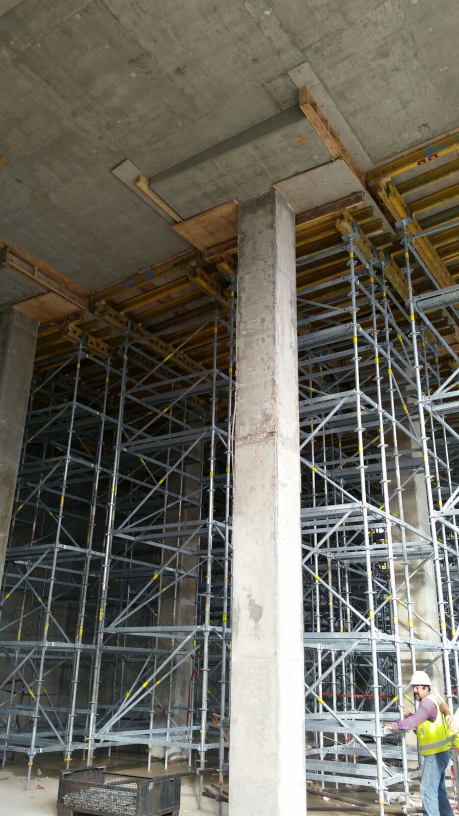 The design called for special towers for the column capitals