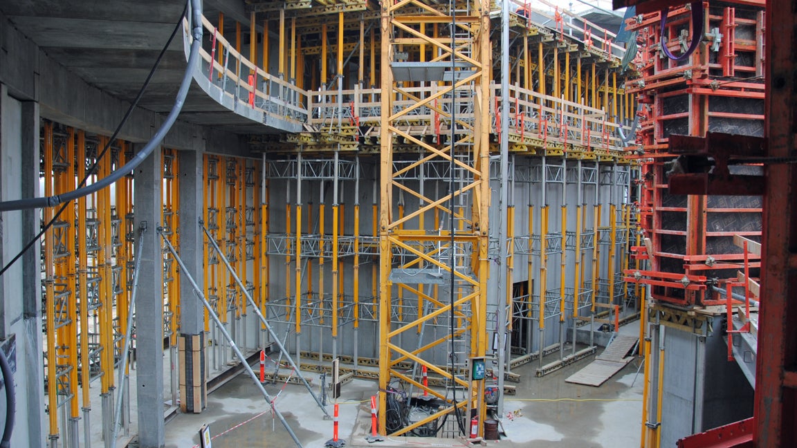 Multiproptårne til understøtning af betondæk 