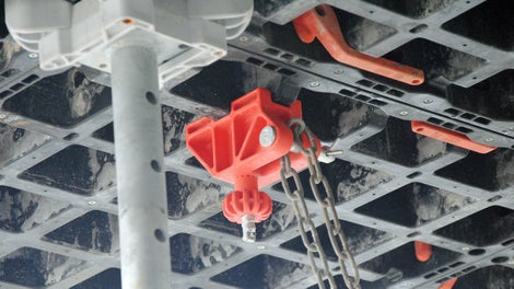 Elementstøttebeslag DUO anvendt til afsværtning dækforskallingen