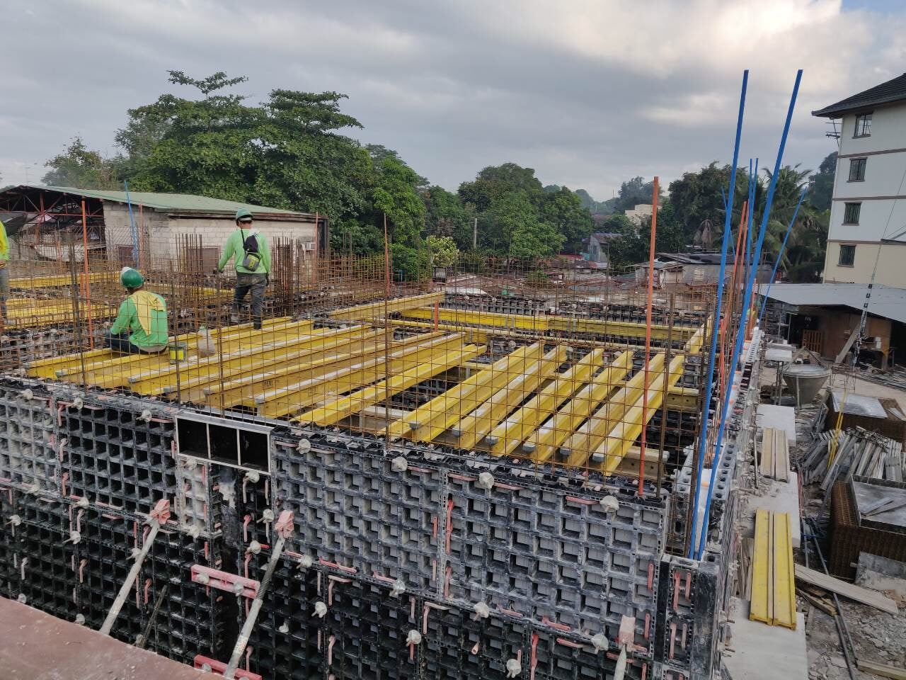 Hacienda Balai is the latest offering from Phinma Properties! The housing project allows residents to enjoy city life even more because it is located in a very much accessible place near commercial centers and main roads. 