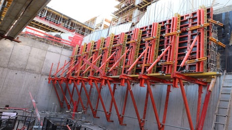 SCS конзолите за катерене са съвместими както с TRIO, така и с всички PERI системи за вертикален кофраж