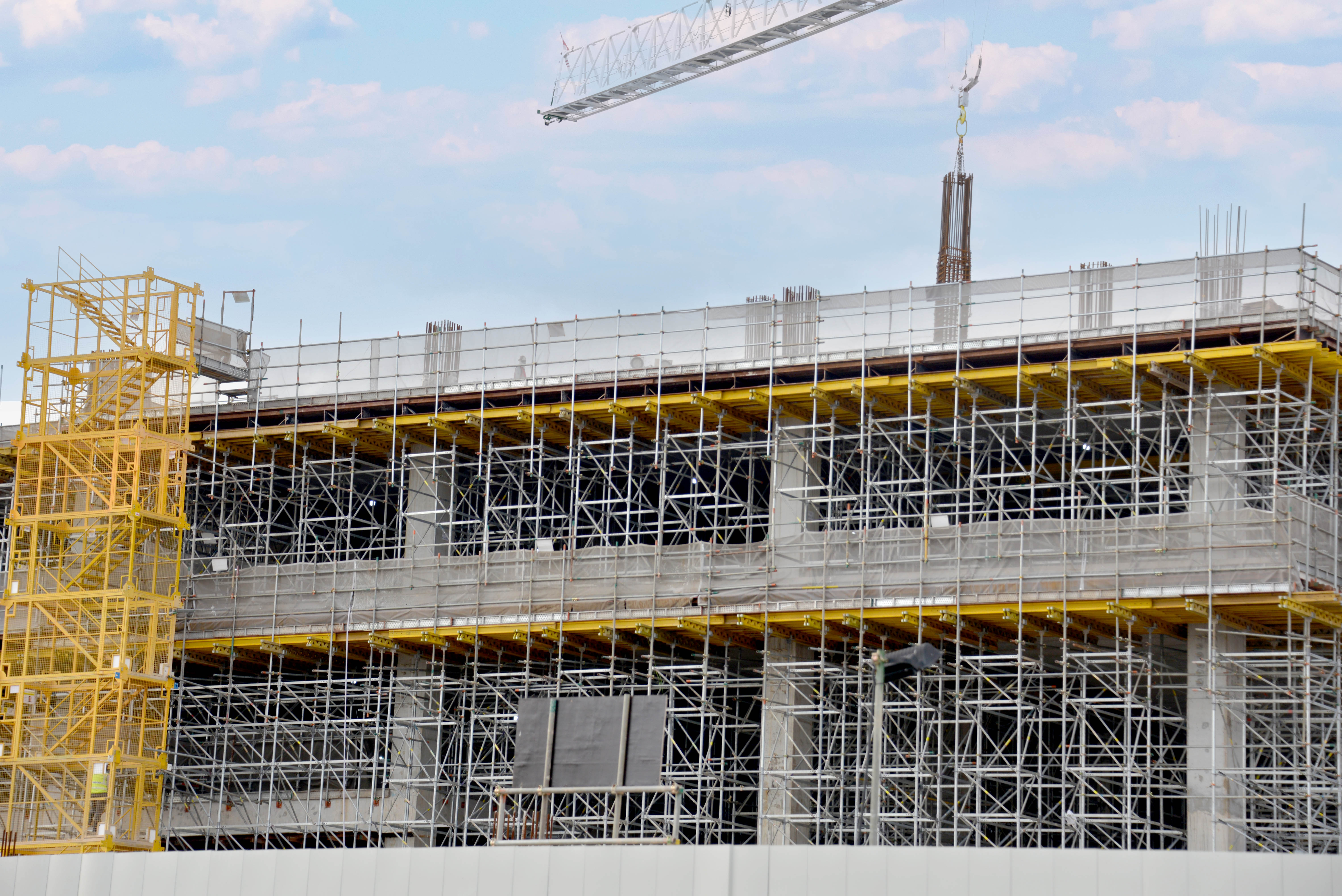 PERI UP MD (PS100) consists of minimal components, enabling intuitive installation