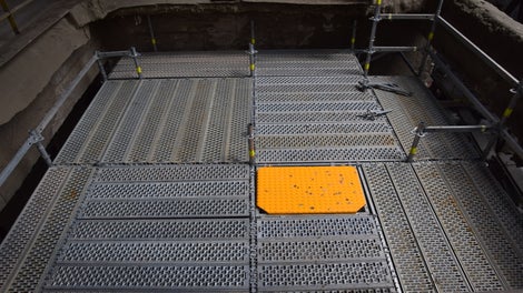 Възможност за смяна на посоката на подовите елементи според приетото натоварване