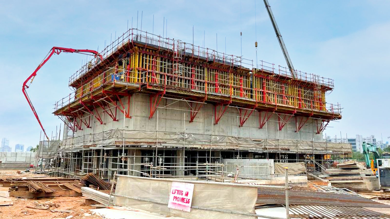 Site progression in November 2020 - 2nd lift of CB Climbing Platform