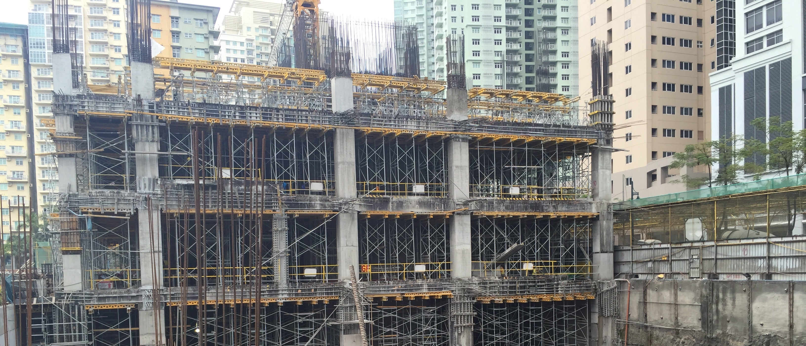 Alveo Land carries on the same heritage in Bonifacio Global City’s newest prime corporate headquarters, High Street South Corporate Plaza. 