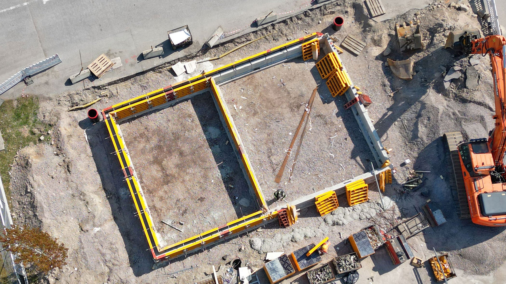 Lähettämörakennus, PERI Suomi, Hyvinkää