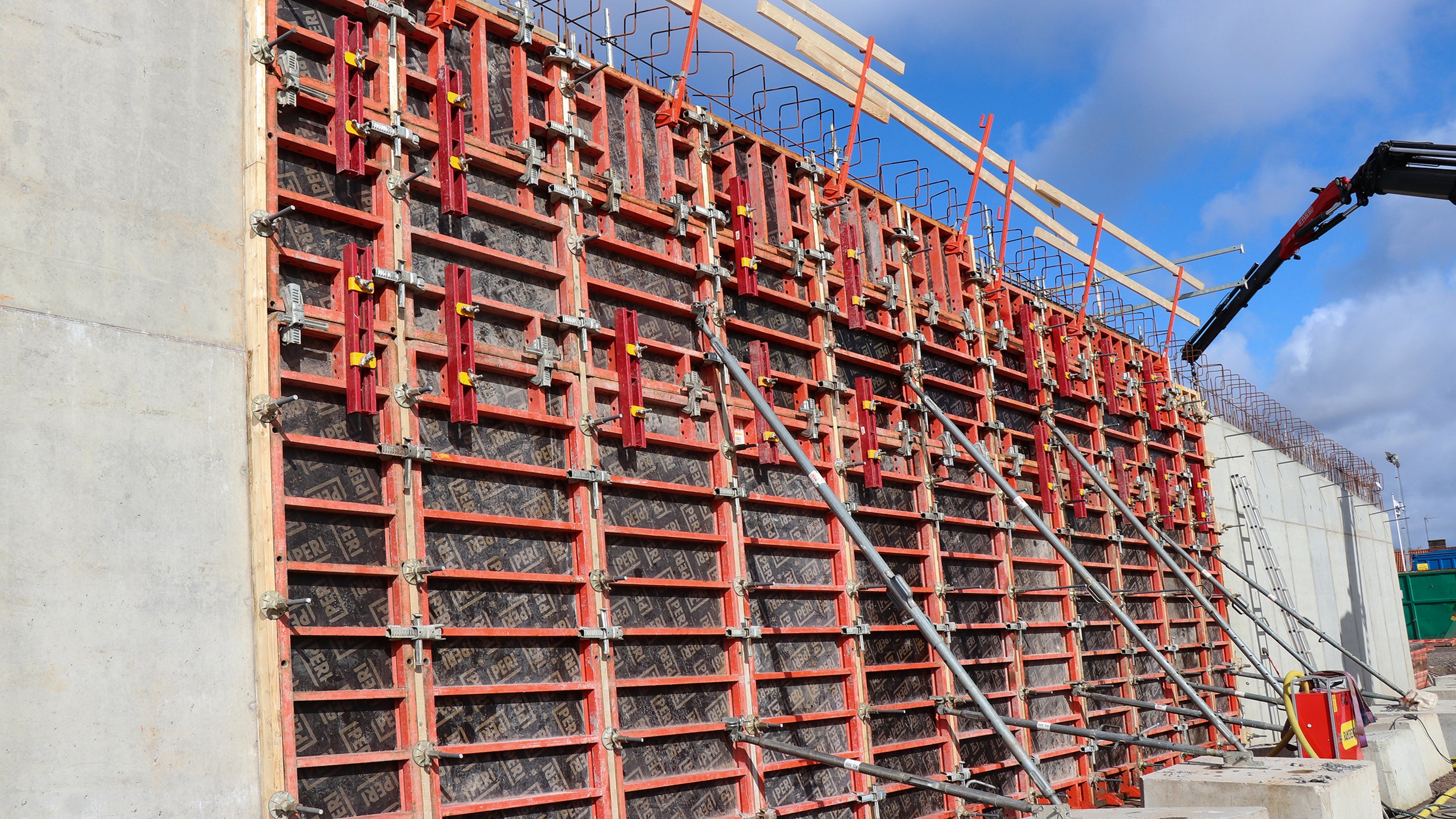 TRIO väggform används till stödmurar 