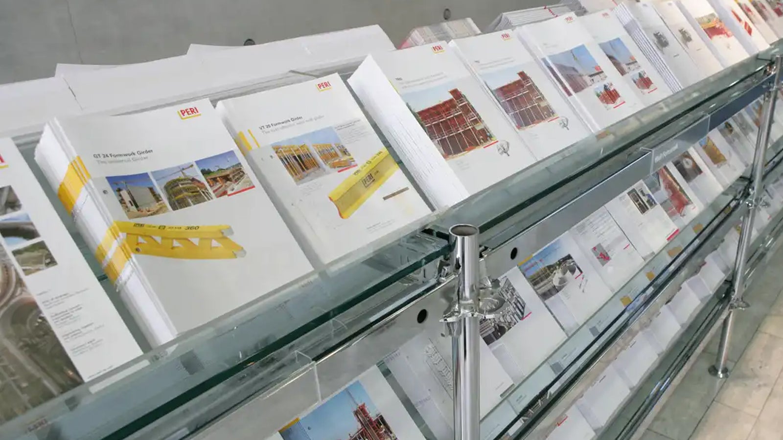 PERI brochures in PERI UP rek