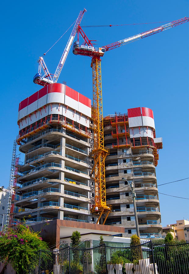 פנלי מערכת הגנה היקפית מעוגלים.<br/>פלטפרומות מטפסות חיצוניות מסוג RCS-C.