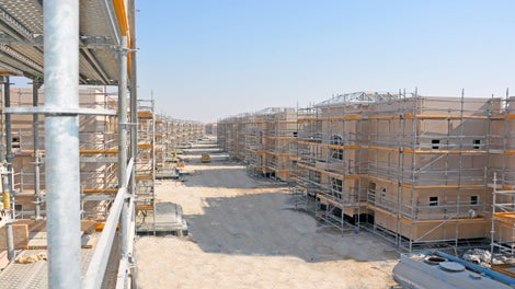 Safe and fast assembly due to ledger with Gravity Lock