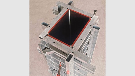 <p>PERI causes a sensation with the RAPID Column Formwork and the innovative Circular Formwork with articulated walers.</p><br/>