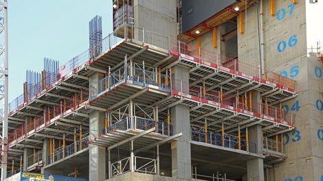 Nopea muotitus systemaattisen asennuksen, ja vähäisen holvitukimäärän vuoksi.