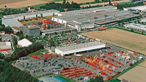 <p>PERI расширяет производственную площадь на 80% и удваивает объем логистики и доставки. В целом PERI инвестирует около 80 млн евро в Вайсенхорн.</p><br/>