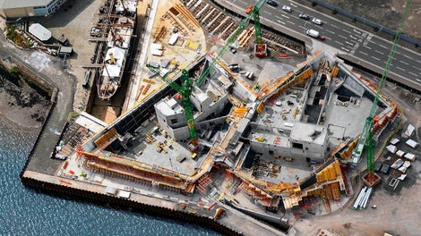 Arhitekti nägemusel pidi V&amp;A moodustama Tay jõega visuaalselt tervikliku kompositsiooni. (Foto: PERI GmbH)<br/>