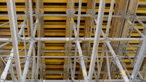 Uniform grid size enables flexible geometries and load