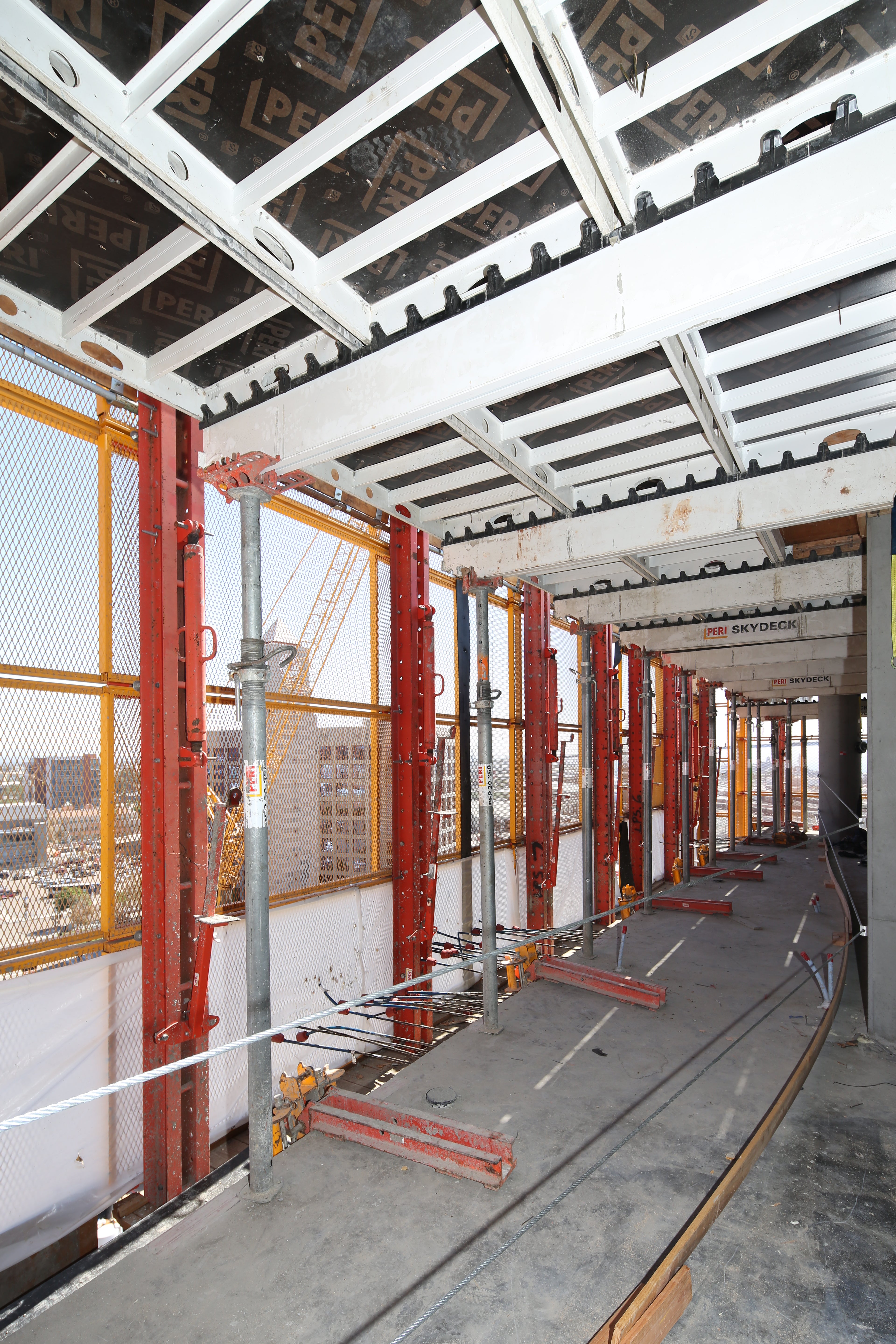 SKYDECK panels feature integrated plywood and can be safely erected from below, thanks to the components’ light weight of 35 lbs per panel.