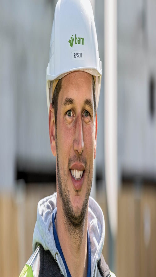 Die bei vielen unserer Projekte eingesetzte SKYDECK Deckenschalung und QUATTRO Säulenschalung finden bei unserem Baustellenpersonal volle Akzeptanz. Auch das MAXIMO Wandschalungssystem bringt durch das einseitige Ankern große Vorteile hinsichtlich Arbeitssicherheit und Montagegeschwindigkeit. Wir können uns in punkto Planung, Lieferung und Betreuung auf PERI voll verlassen.