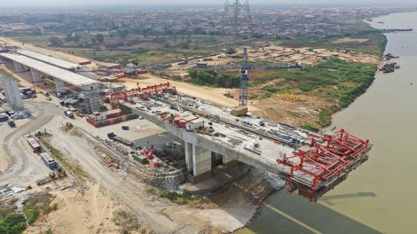 A federal government project with a bridge of 1.6km(0.99mi) long