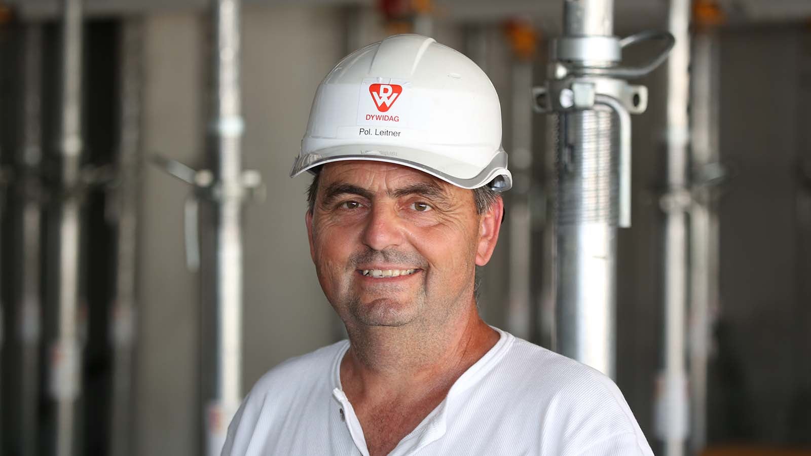 Polier der Firma Dyckerhoff &amp; Widmann GesmbH und Verantwortlicher des Parkdecks der NÖ Landesgalerie