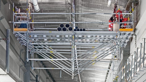 L'intervento di risanamento del viadotto è stato completato senza intoppi grazie ad una soluzione studiata ad hoc anche per non condizionare il traffico stradale e consentire il rispetto dei tempi di costruzione