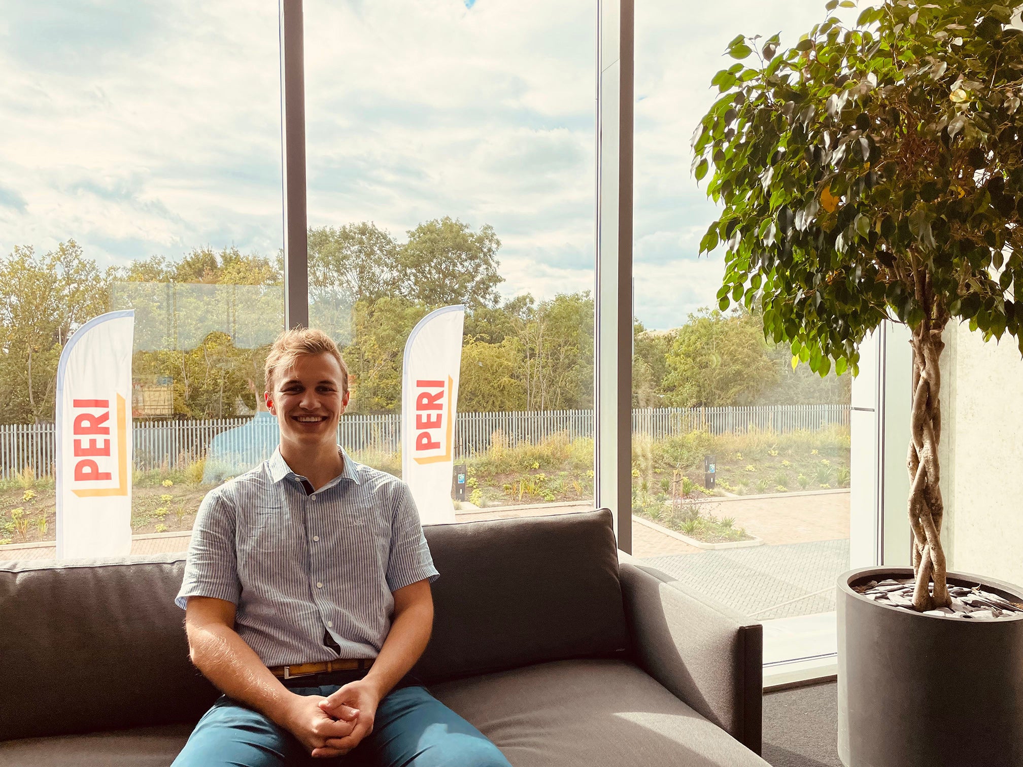 „Während meines Praktikums bei PERI UK wurde ich direkt als vollumfängliches Teammitglied aufgenommen.“
