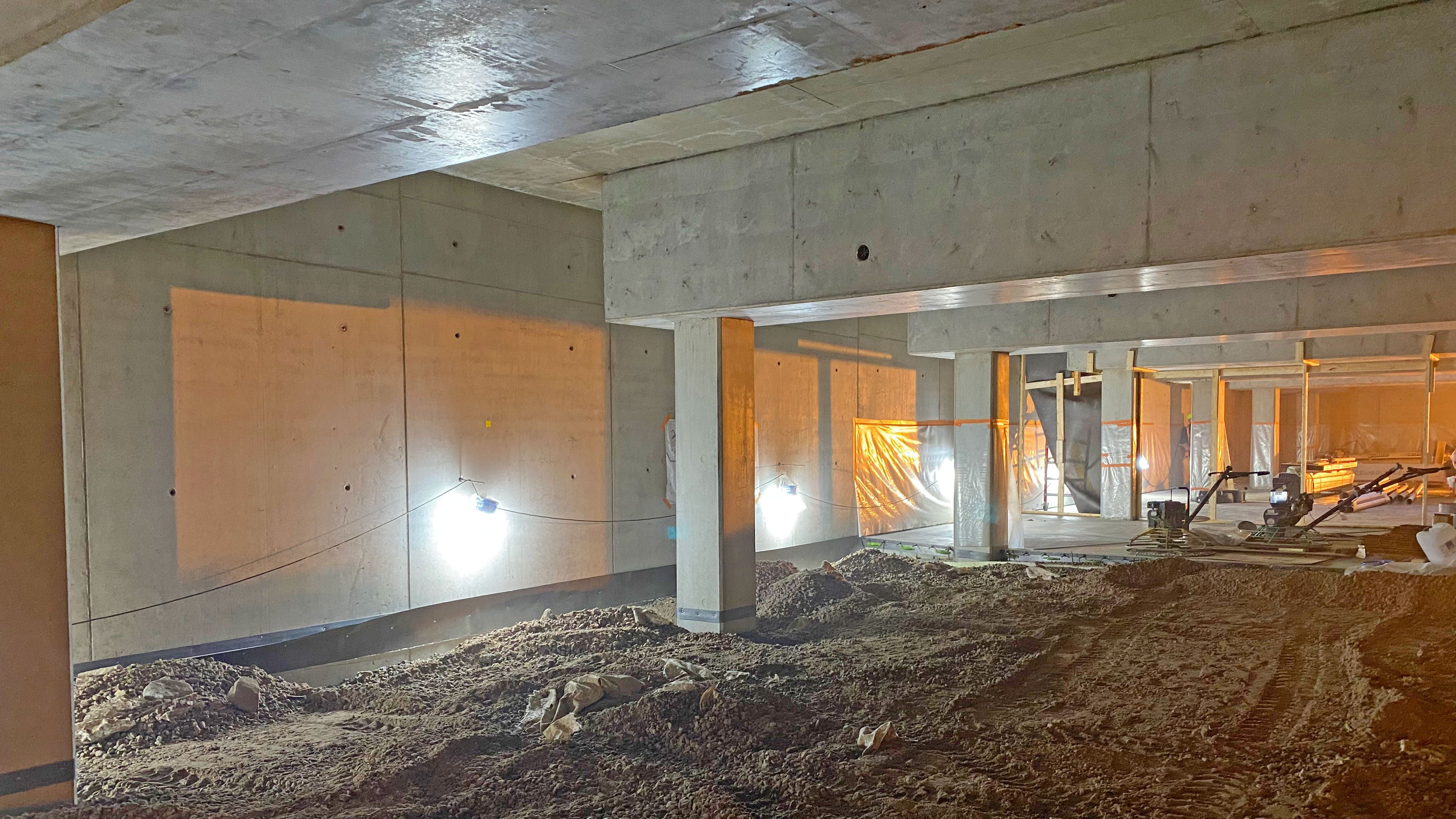 Muottien vesitiiveyden takaamiseksi PERI toimitti kohteeseen tarvittavan määrän vesi- ja kaasutiiviitä laippoja.