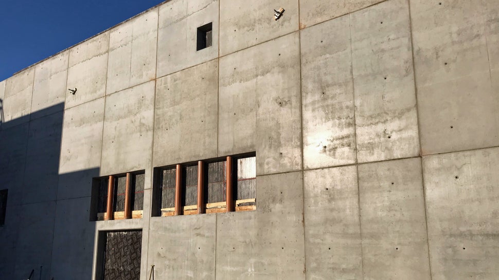 De central placerede ankrer i MAXIMO systemet, efterlader ensartet arkitektonisk aftryk. 