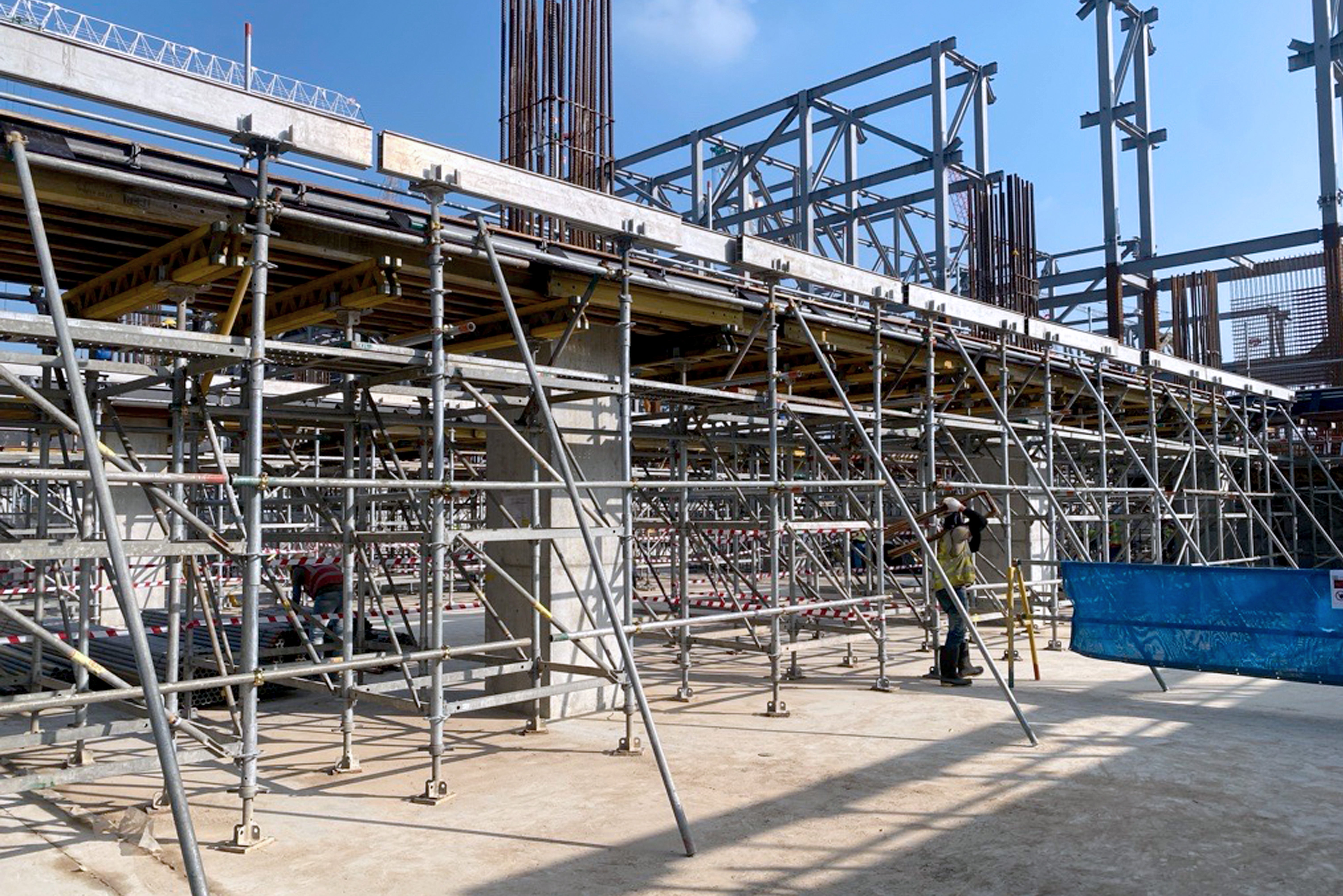 PERI UP MD (PS100) as shoring