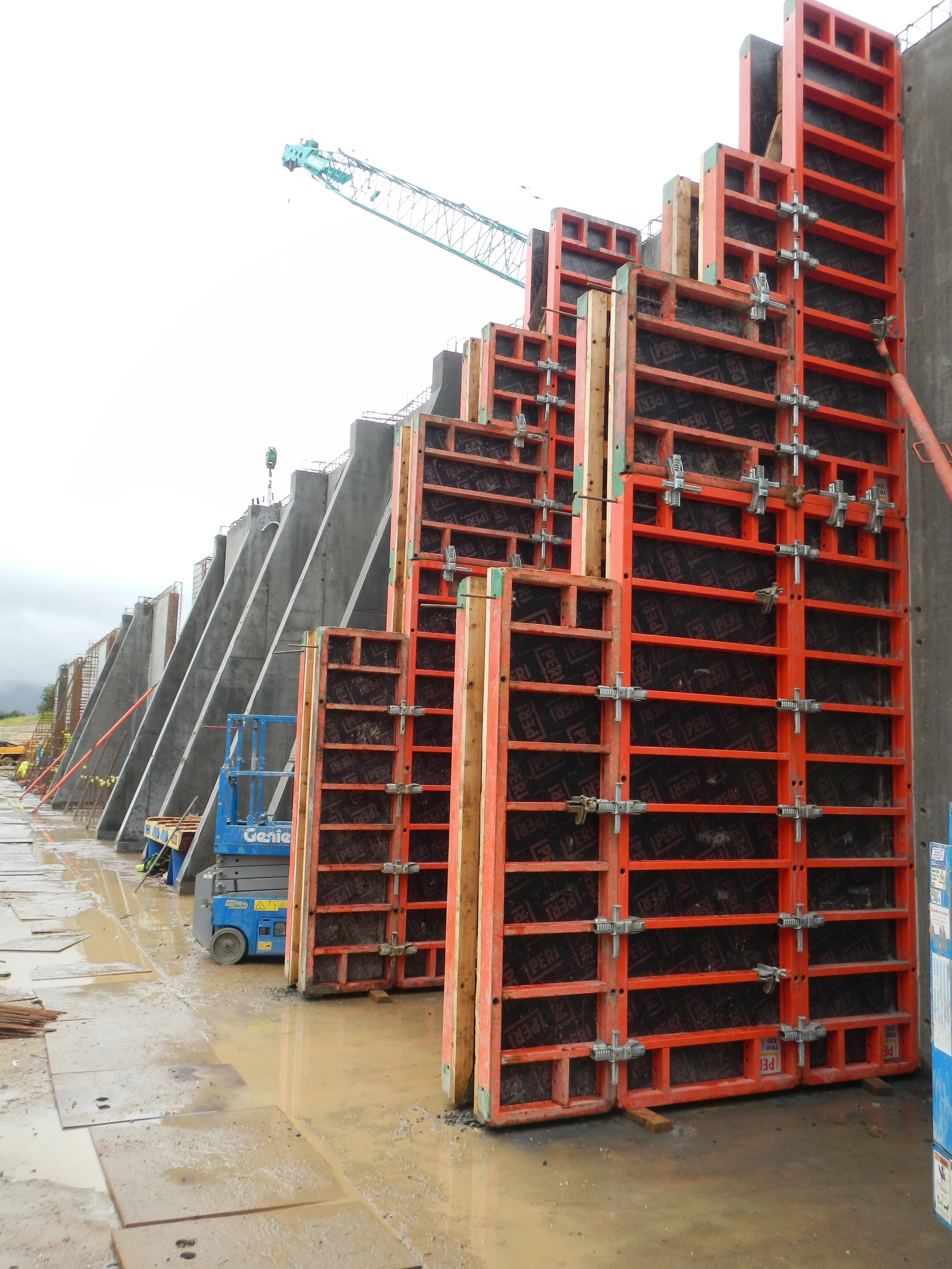 TRIO panels were used to form buttresses to support the main walls
