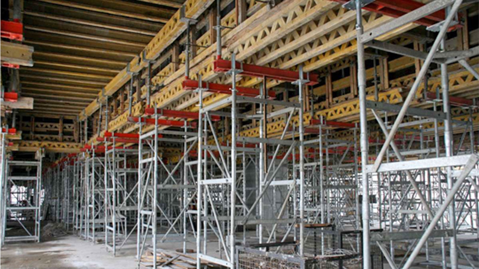 Solución de losas y trabes, así como lateral de trabe