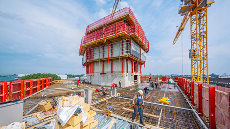 In the middle of the building is the massive core, which was built using our climbing formwork.<br/>