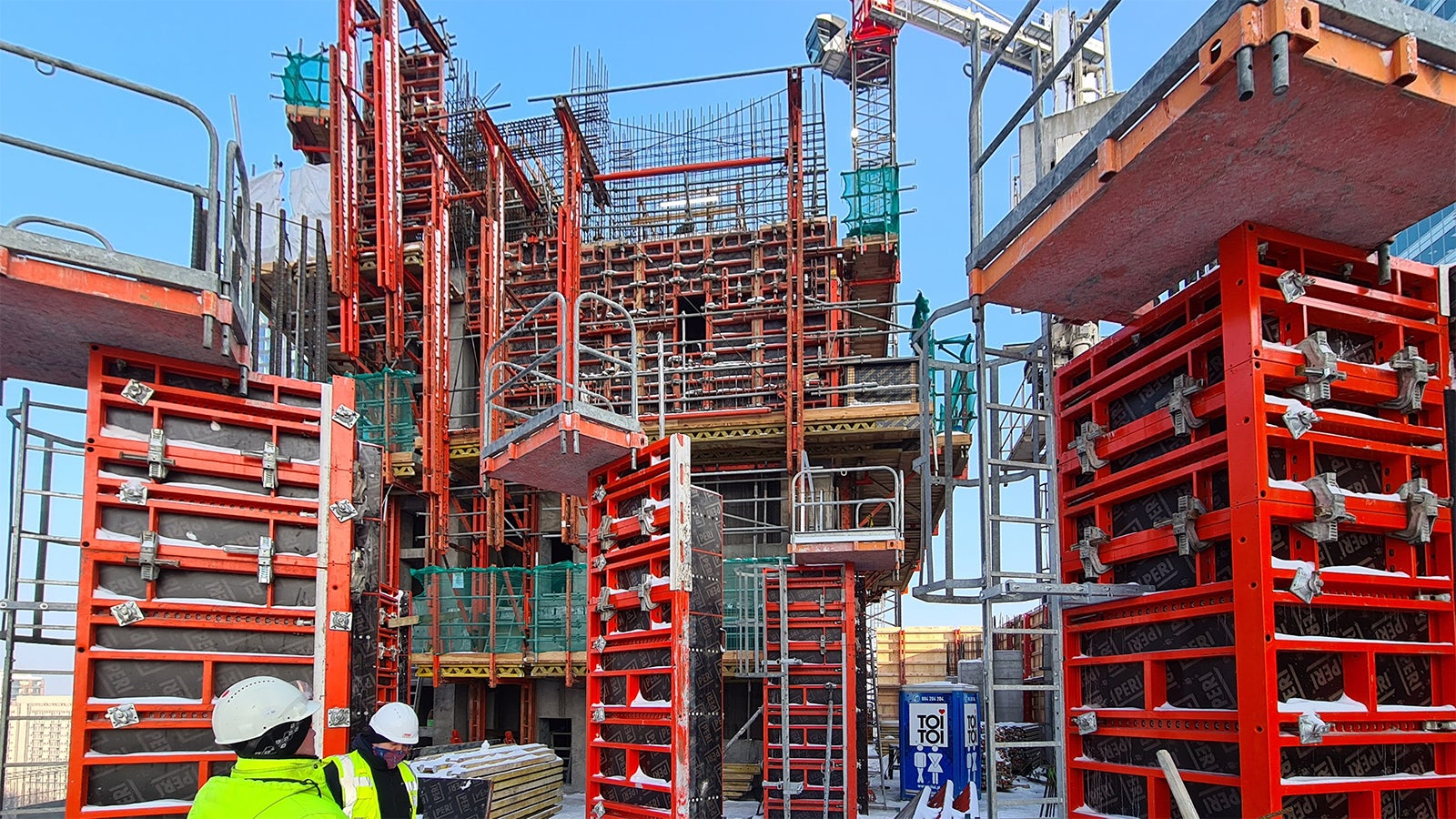 Budowa wieżowca SKYSAWA, Warszawa