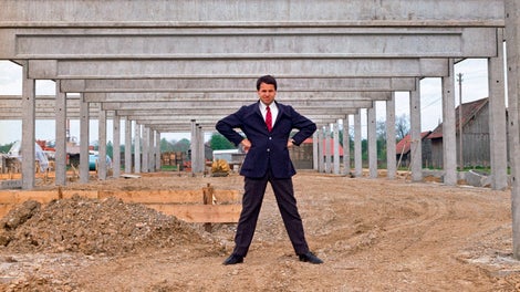 Artur Schwoerer - first company building