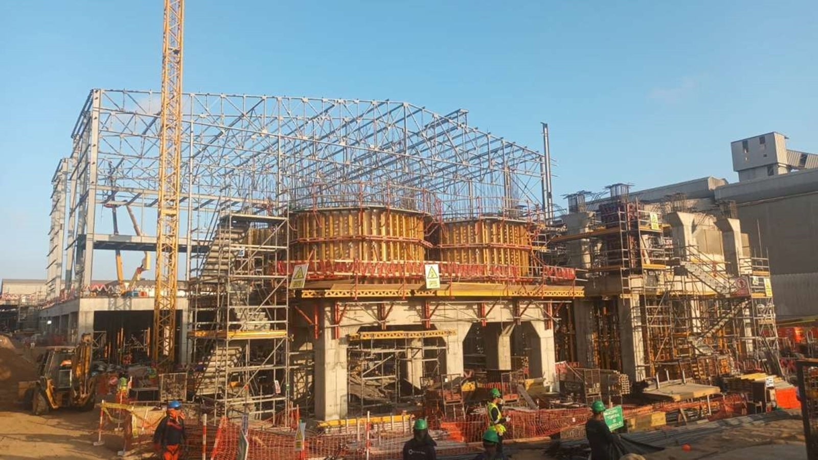 Ampliación de la planta de producción de vidrio de la empresa Owen-Illinois