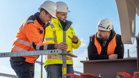 PERI Ingenieure unterstützen die Sächsische Bau GmbH und Otto Gerüstbau GmbH bei der Bauausführung mit umfassendem Support und einer projektspezifisch ausgearbeiteten Gerüstlösung auf Basis des PERI UP Gerüstbaukastens.