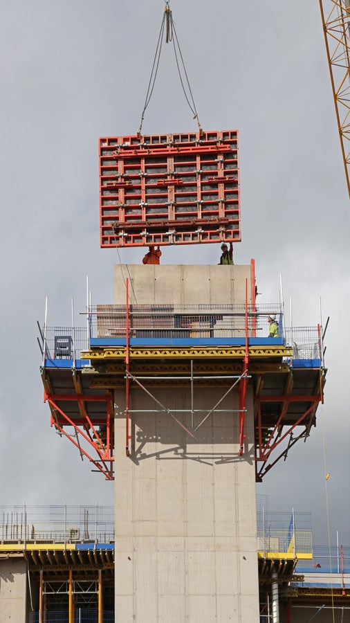 Easy and simple connections with the BFD Alignment Coupler as the only component for all panel connections.