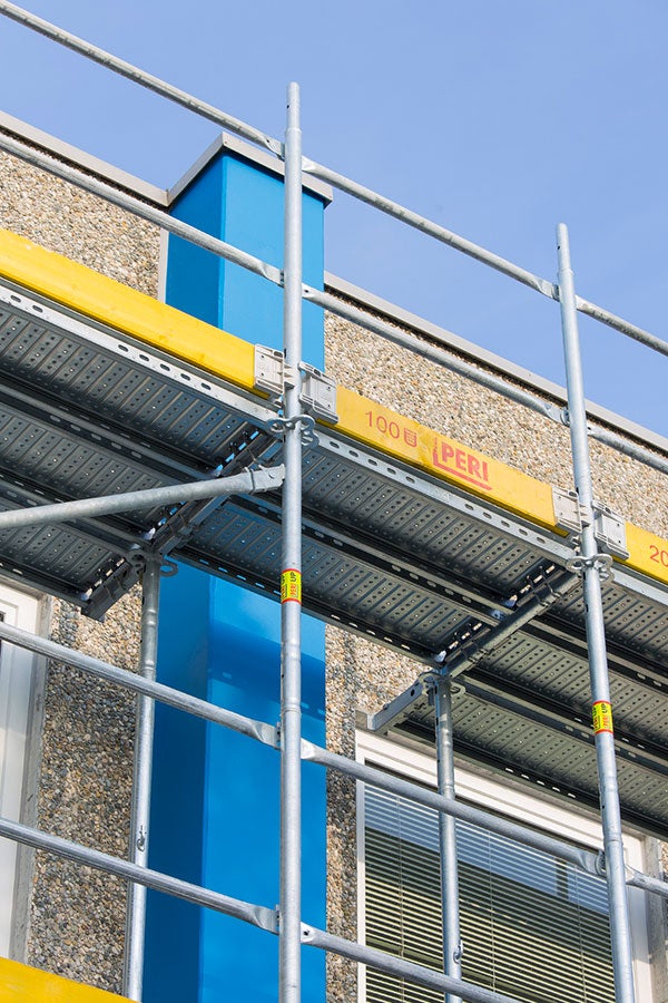 Rahmengerüst PERI UP Easy 67 mit Konsolverbreiterung innen