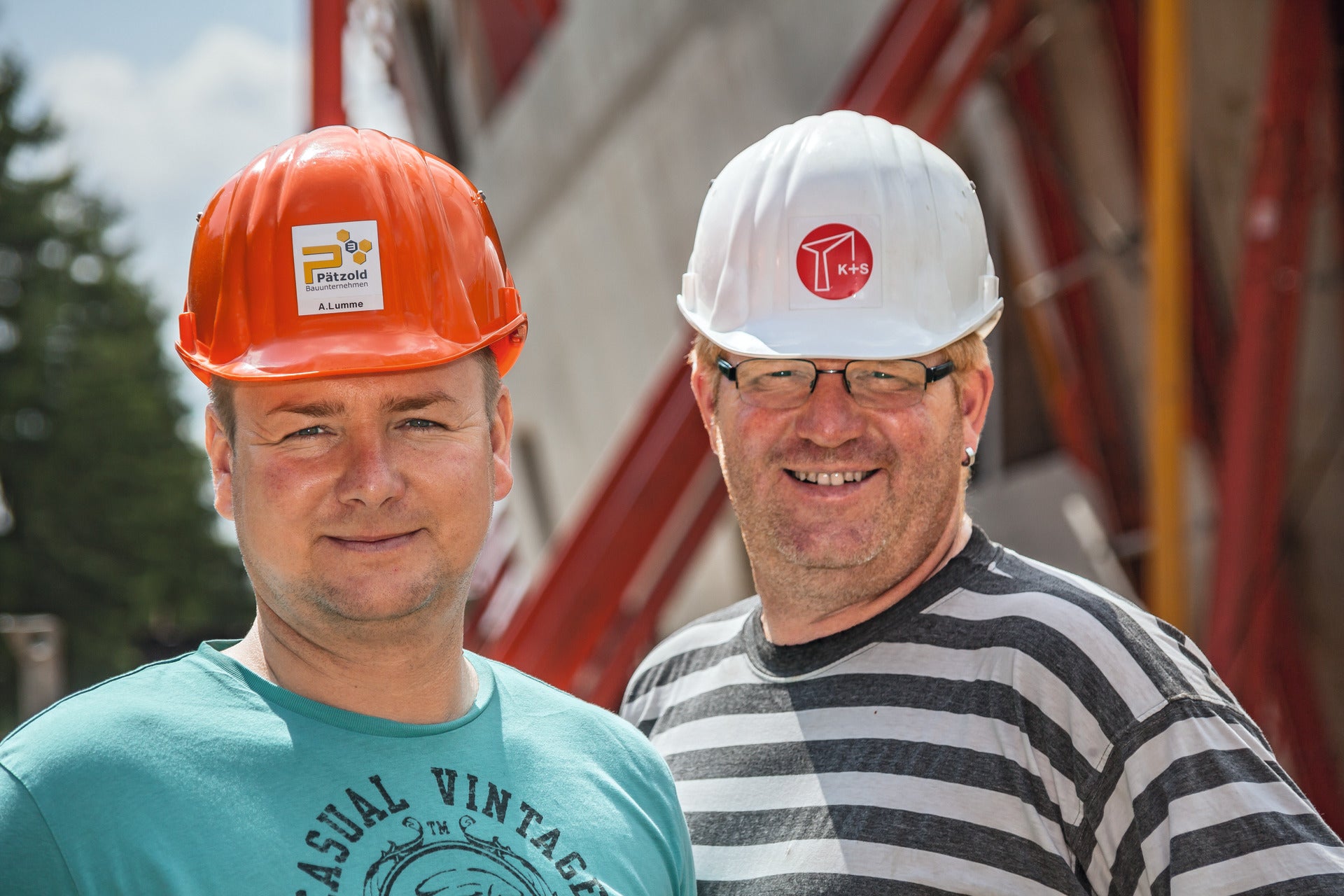 Andreas Lumme und Jürgen Hindermann, Poliere von ARGE Leuphana: Pätzold GmbH, Goslar, Kümper und Schwarze GmbH, Wolfenbüttel