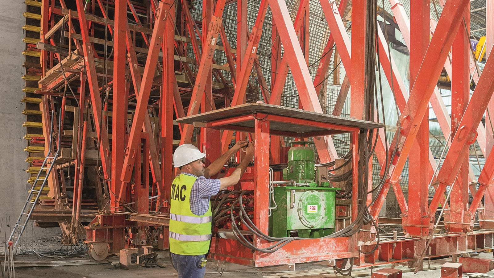Detalhe da Plataforma de trabalho da Unidade Hidráulica