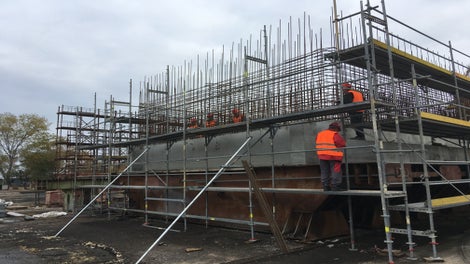 Изграждане на кесони, Терминал 2А, порт Бургас